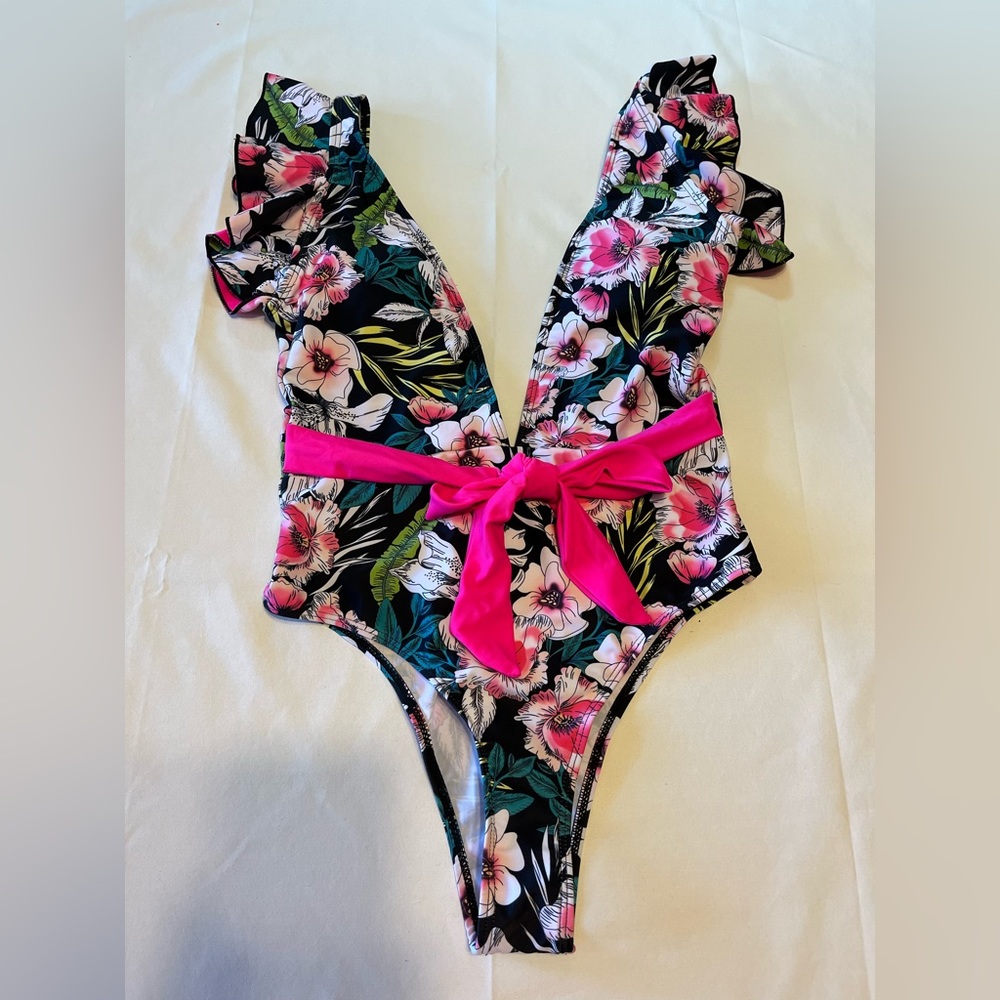 Sexy one piece ladies floral swimsuit size small #17p